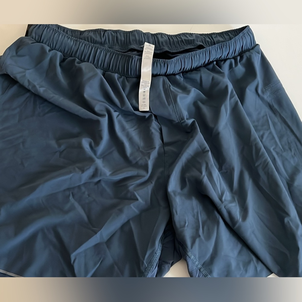 Men’s lululemon shorts